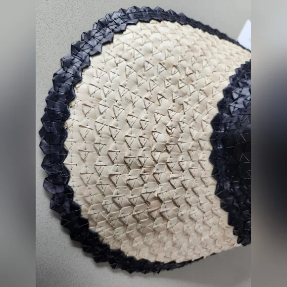 L*SPACE Maloma Hat - NATURAL/BLACK **NEW - Picture 3 of 9